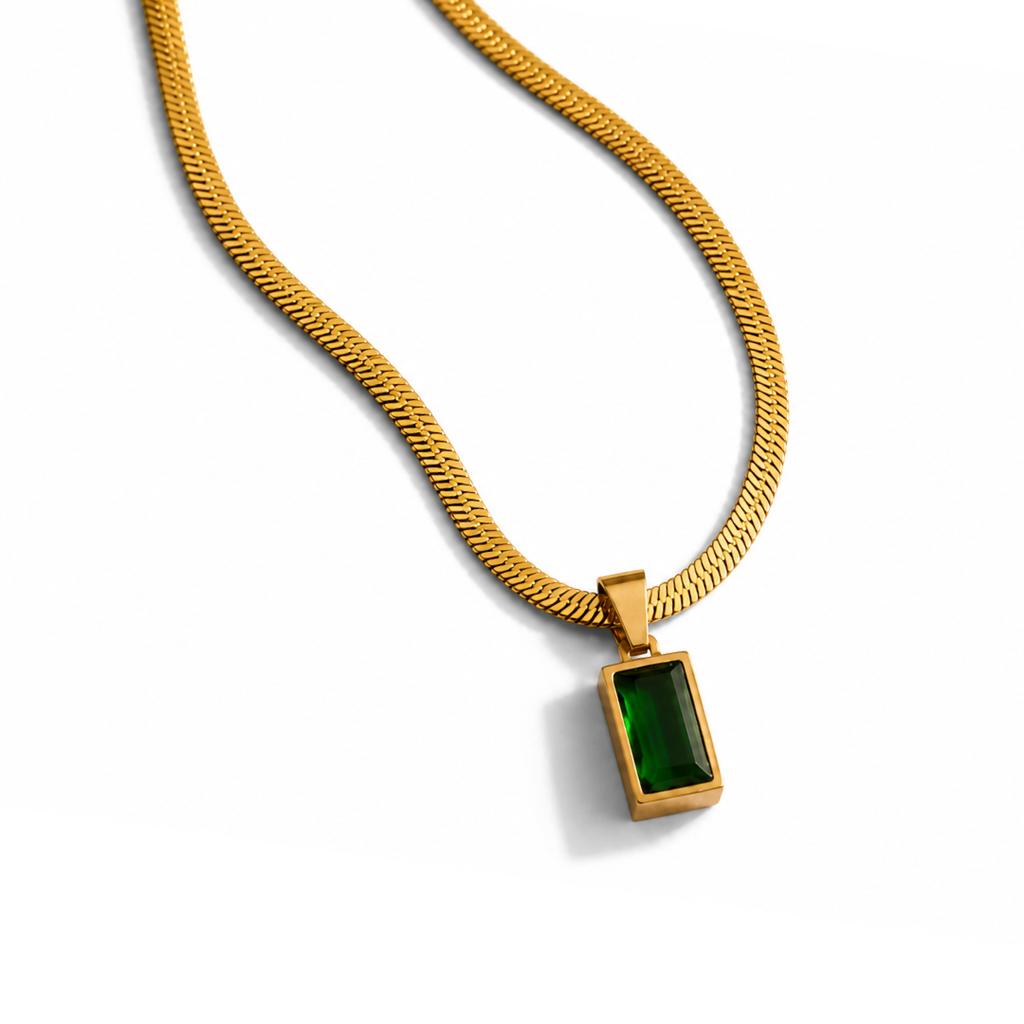 The Everyday Signature Emerald Pendant with Chain